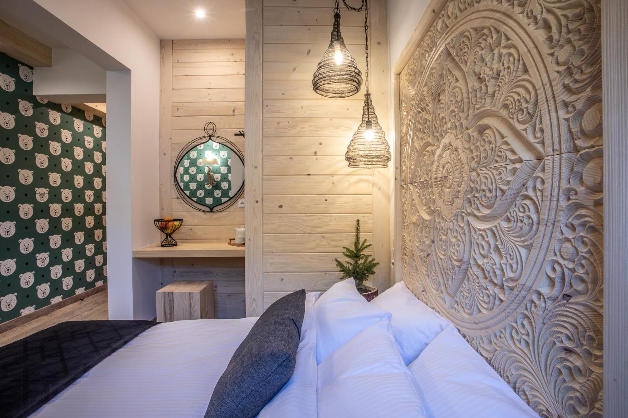 Niedzwiedzia Residence โปโรนิน ภายนอก รูปภาพ