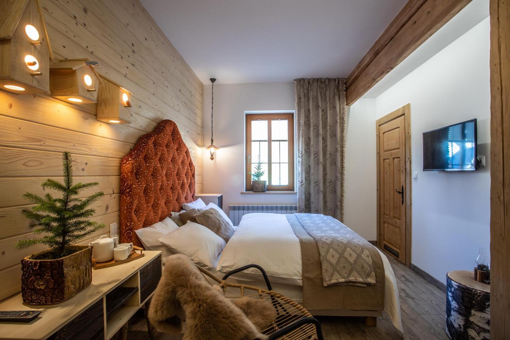Niedzwiedzia Residence โปโรนิน ภายนอก รูปภาพ